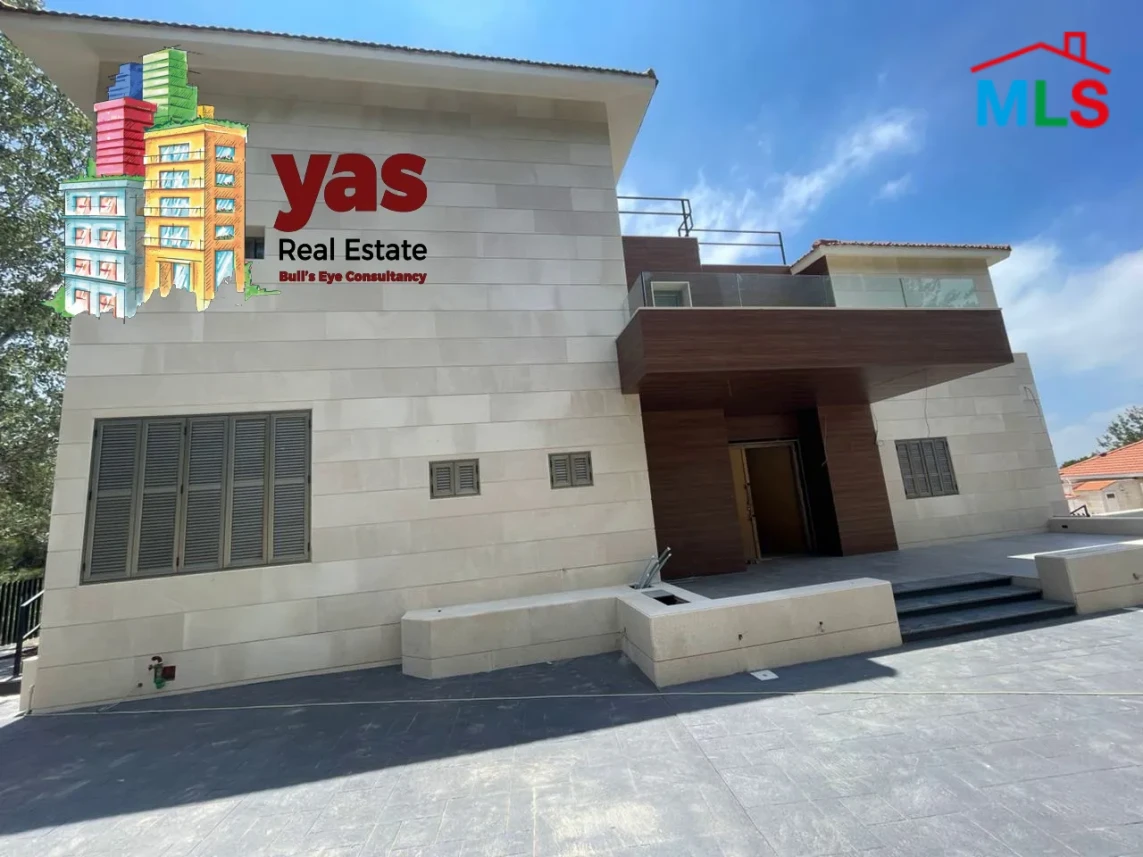 Baabdat 650m2 | 1000m2 Land | Private Pool | Prime Location | TCH