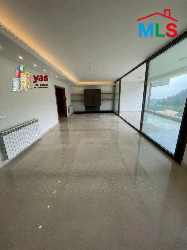 Baabdat 350m2 | Luxury Dupleax | Terrace | Prime Location | View | TCH