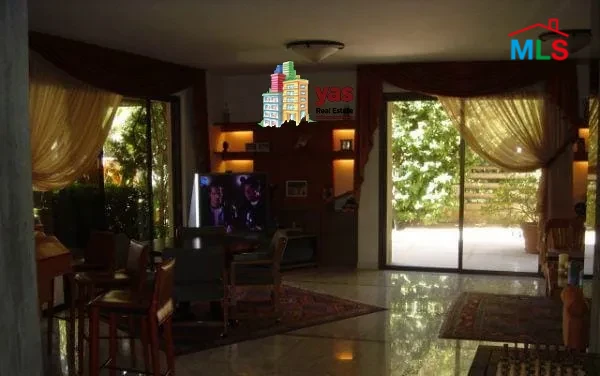 Adma 1000m2 | High-End Villa | Panoramic Sea View | Prime Area | TYT
