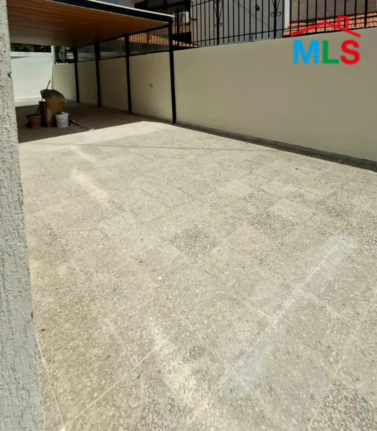 Dbayeh 140m2 | 150m2 Terrace | Calm Area | Well Maintained | OH