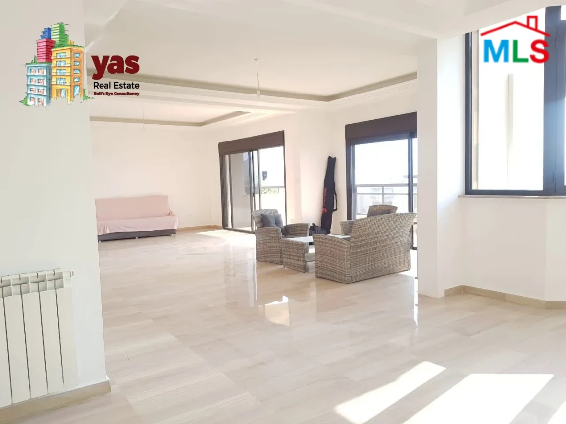 Adma 280m2 | Partial View | Renovated Flat | Calm Area | EH
