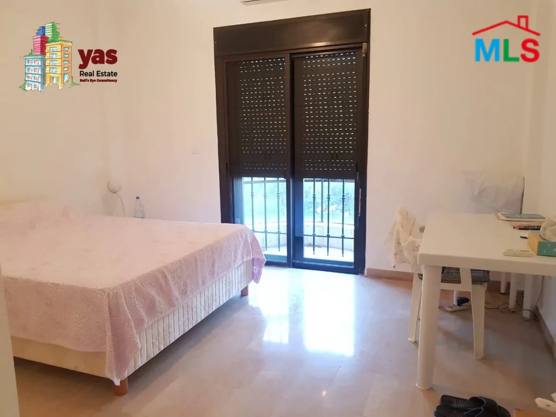 Adma 280m2 | Partial View | Renovated Flat | Calm Area | EH