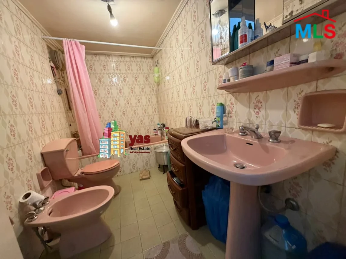 Ballouneh 170m2 | 100m2 Garden | Prime Location | Catch | EL