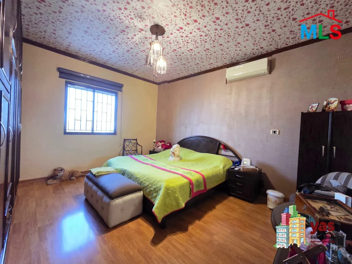Sheileh 216m2 | 140m2 Terrace | Prime Location | HIgh End | TO