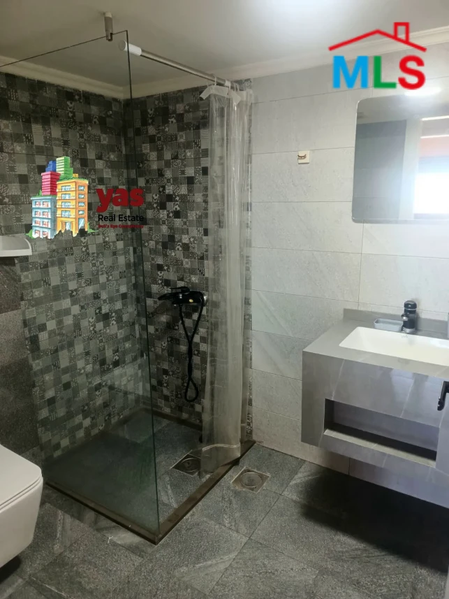 Mazraat Yachouh 155m2 | Astonishing View | New Flat | Quiet Street |PM