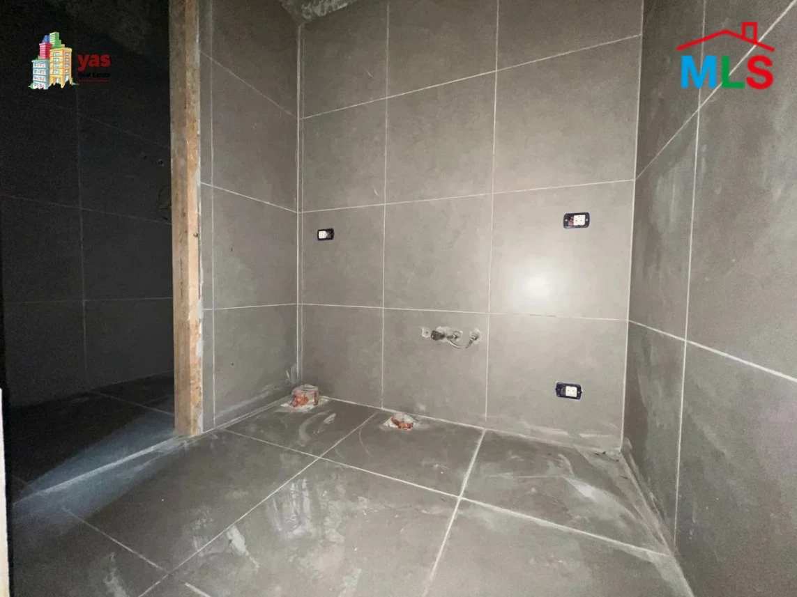 Adonis 150m2 | Brand New Shop | Prime Location | Active Street |EH/RH