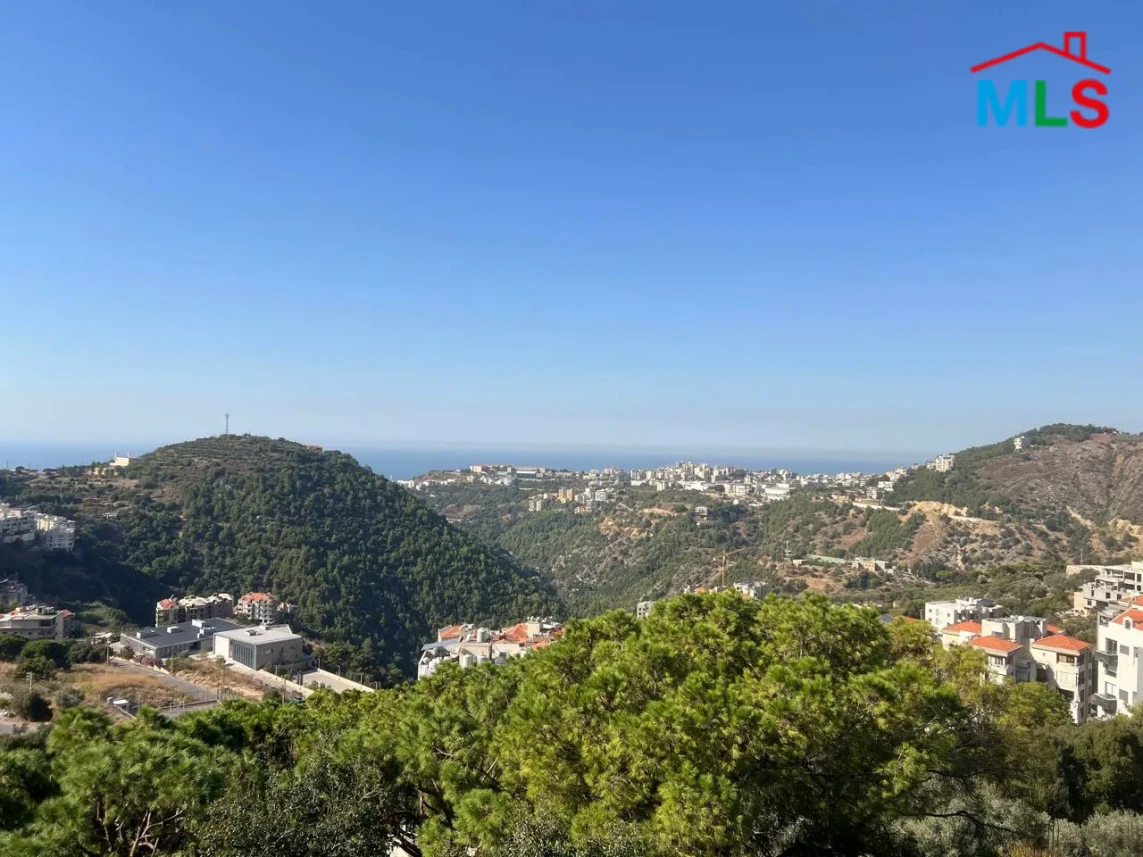 Zikrit 105m2 | Mountain & Sea View | Decorated Flat | Calm Area | PM