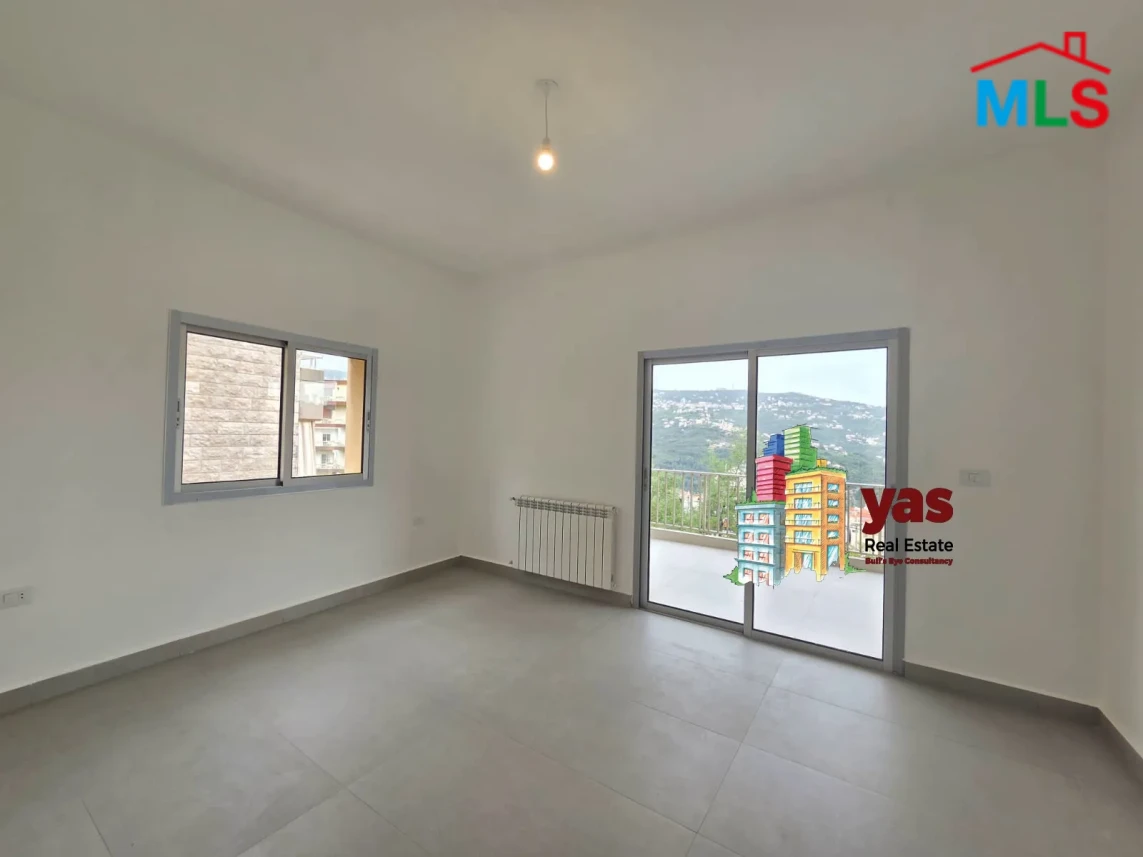 Ballouneh 310m2 | Renovated Flat | Decorated | Mountain View | TO