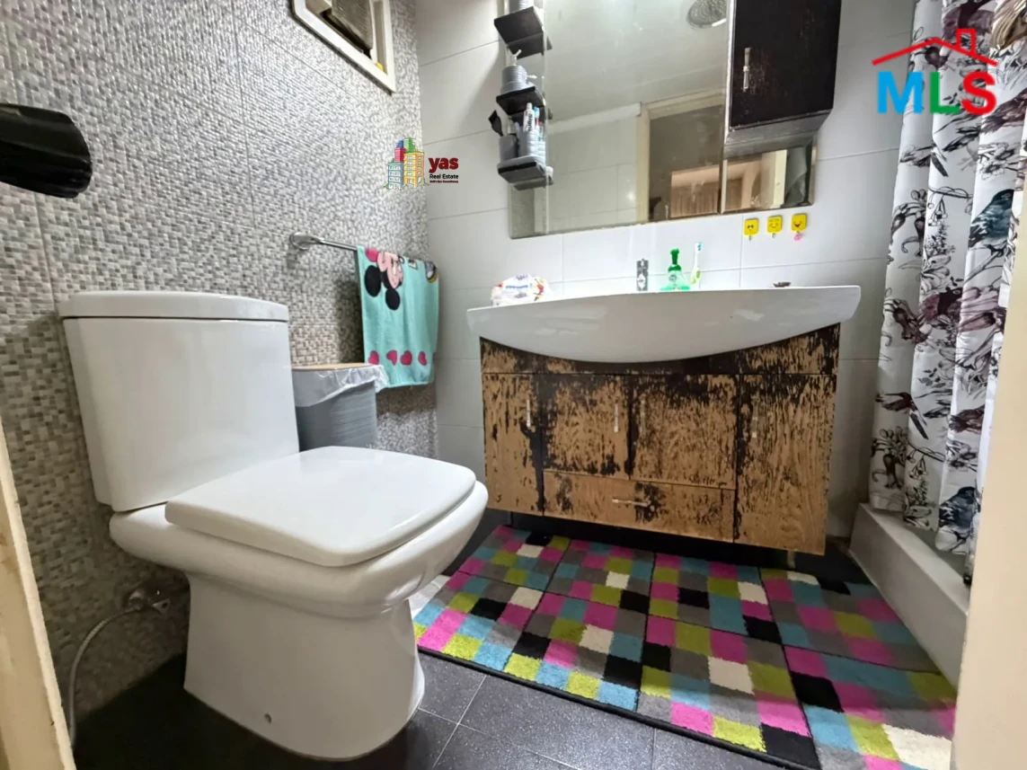 Ballouneh 175m2 | Partly Furnished | Mint Condition | View | EL |
