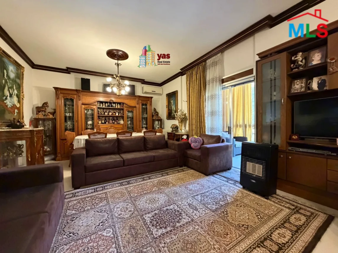Ballouneh 175m2 | Partly Furnished | Mint Condition | View | EL |