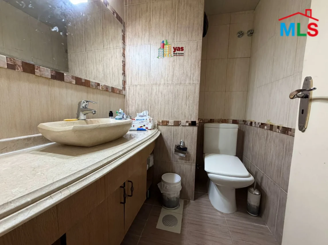 Ballouneh 175m2 | Partly Furnished | Mint Condition | View | EL |