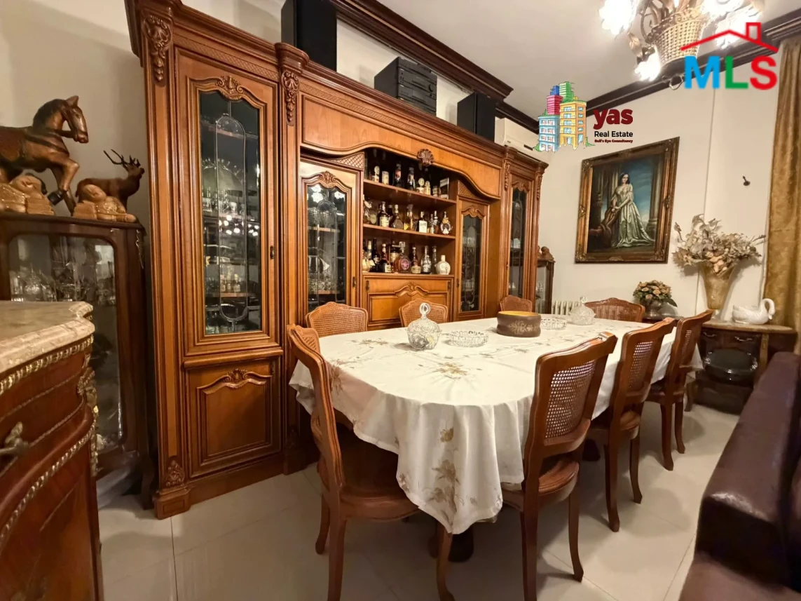 Ballouneh 175m2 | Partly Furnished | Mint Condition | View | EL |
