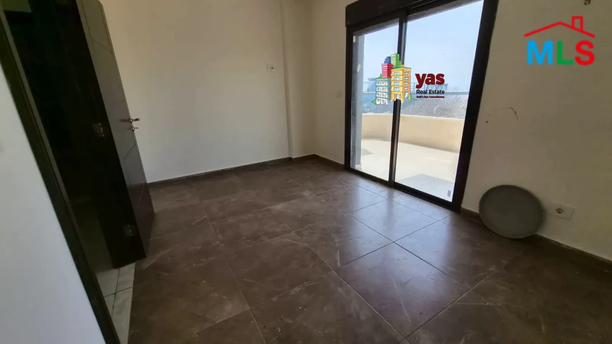 Halat 185m2 | Terrace | Dead-End Street | Sea View | MCH |