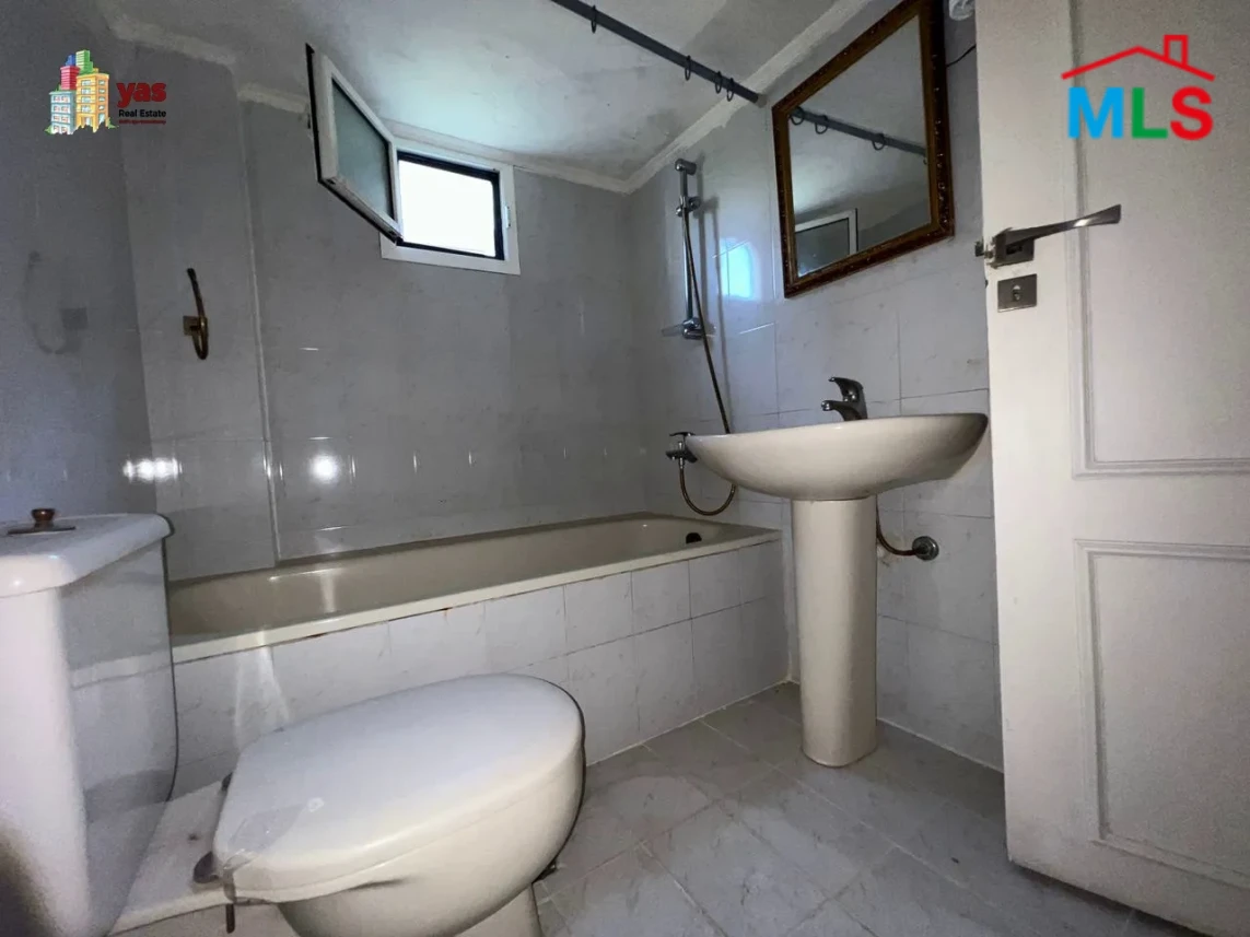 Zouk Mosbeh 110m2 | Calm Area | Well Maintained | Quiet Street |EH/RH