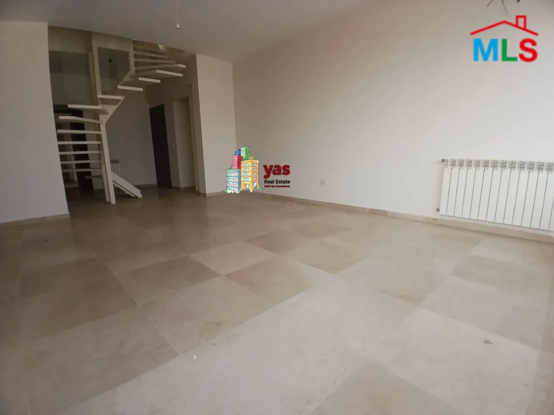 Achrafieh 230m2 | Duplex | Mint Condition | View | OH |