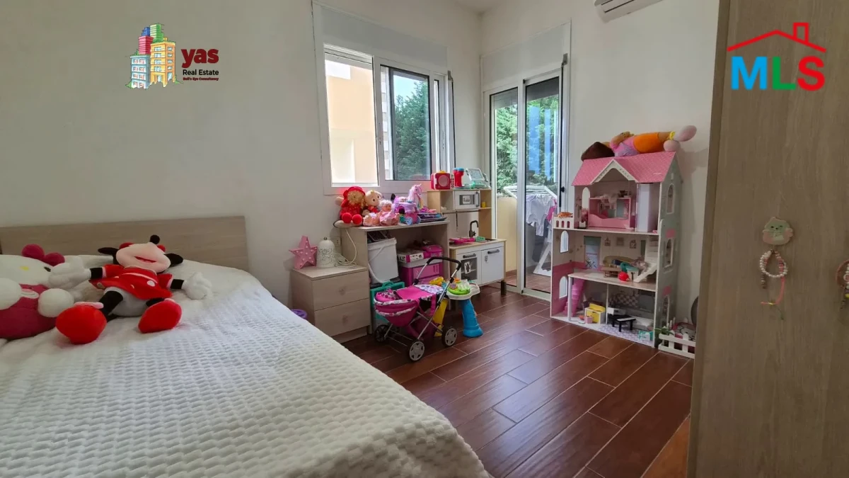 Okaibeh 110m2 | Furnished | Renovated Flat | Prime Location | MCH