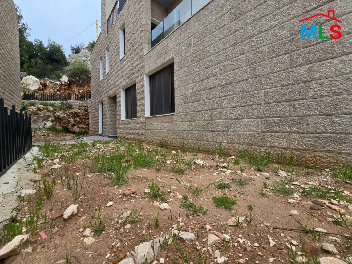 Feytroun 400m2 | 400m2 Terrace/Garden | Brand New Villa | DA