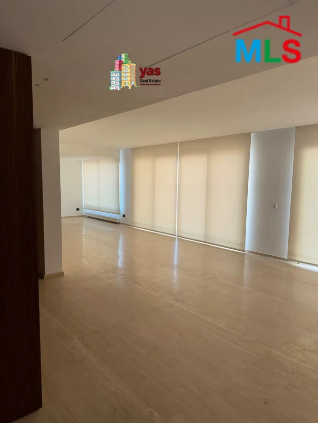 Rawcheh 220m2 | High Floor | Rent | Sea View | Classy Area | OH