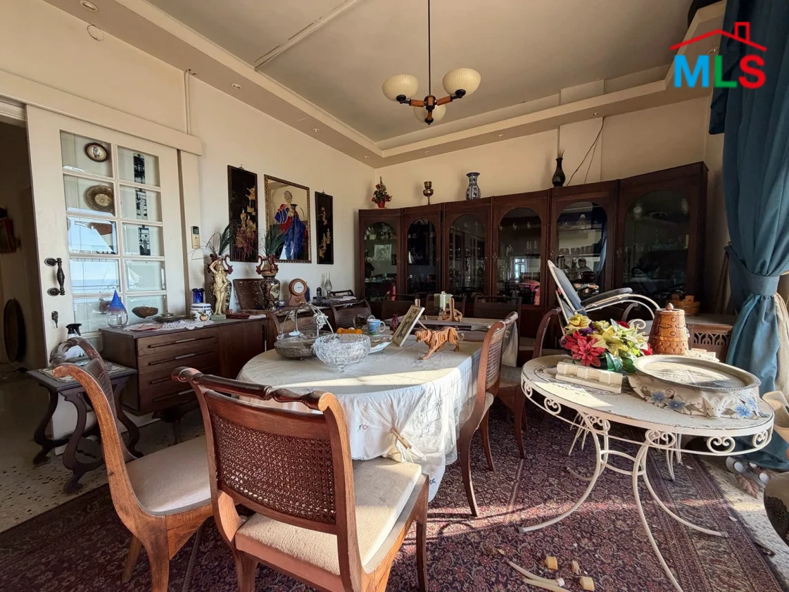 Zouk Mosbeh 215m2 | Well Maintained | Flat | Calm Area | EH