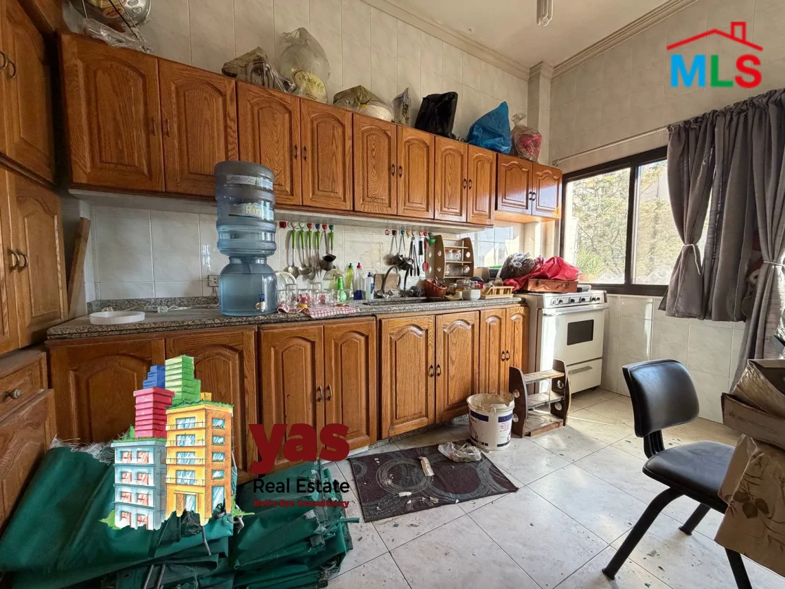 Zouk Mosbeh 215m2 | Well Maintained | Flat | Calm Area | EH