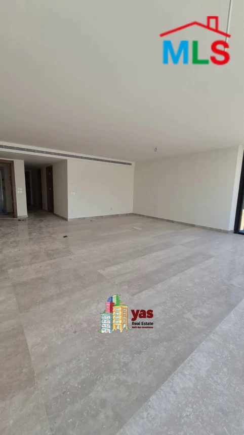 Monteverde 180m2 | 200m2 Terrace | Prime Location | Pyt Facilities |OH
