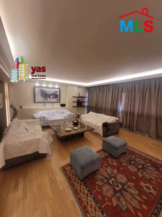 Achrafieh 250m2 | Duplex | Prime Location | Decorated | OH