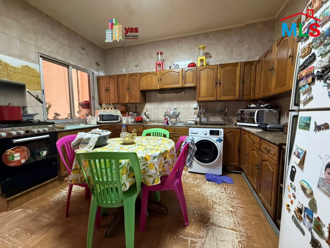 Ballouneh 245m2 | Well Maintained | Perfect Catch | EL |