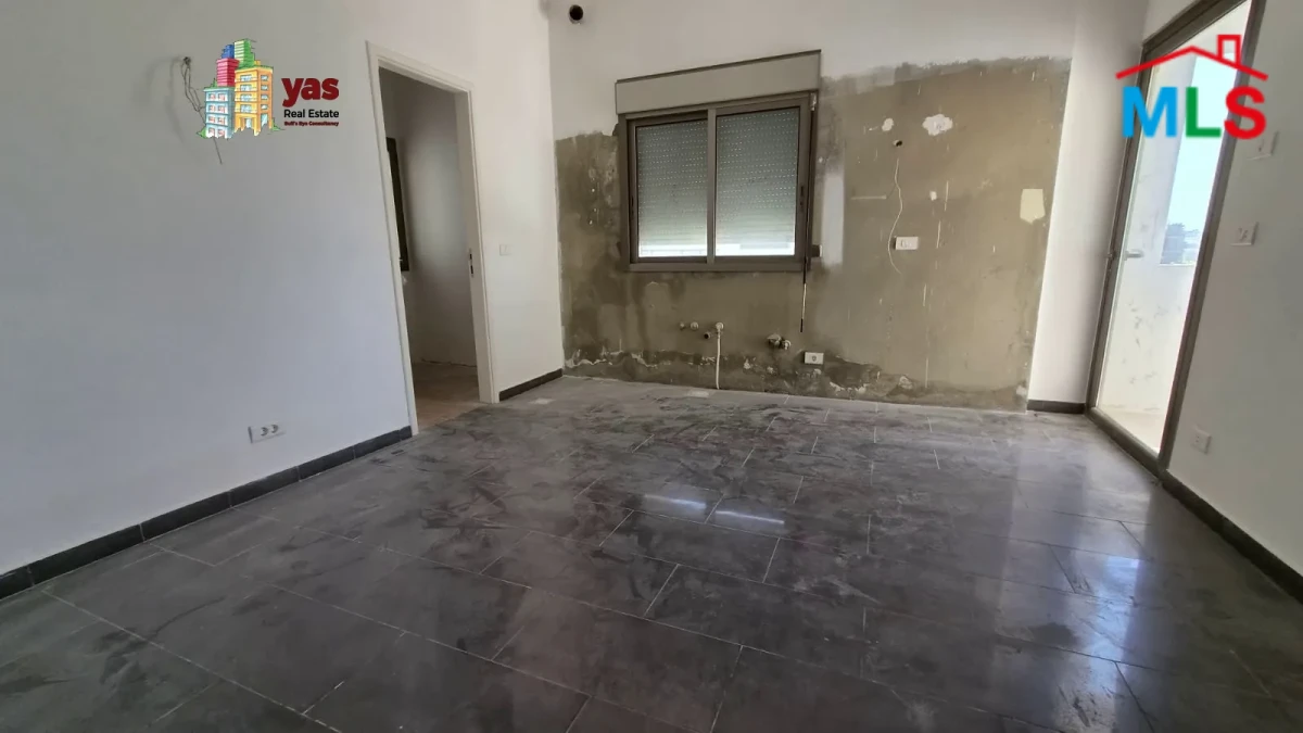 Okaibeh 201m2 | 150m2 Garden | Quiet Area | Dead End Street | MCH
