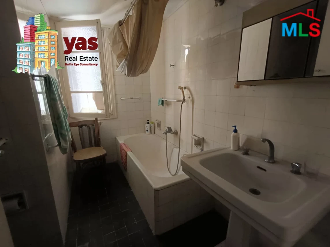 Achrafieh 195m2 | Well Maintained | Prime Location | AA