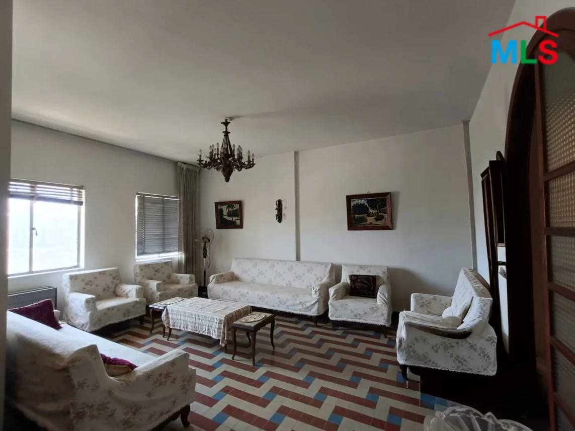 Achrafieh 195m2 | Well Maintained | Prime Location | AA