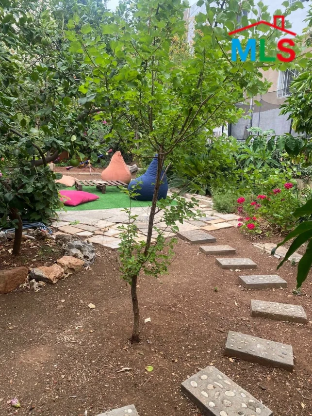 Amchit 160m2 | 500m2 Land | Furnished | Standalone House | MCH