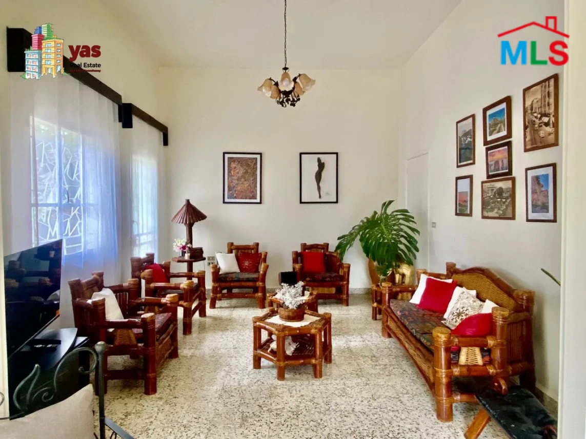 Amchit 160m2 | 500m2 Land | Furnished | Standalone House | MCH