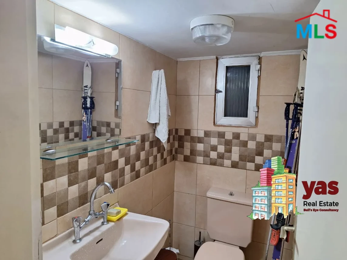 Ballouneh 205m2 | Well Maintained | Private Street | Calm Area | TO