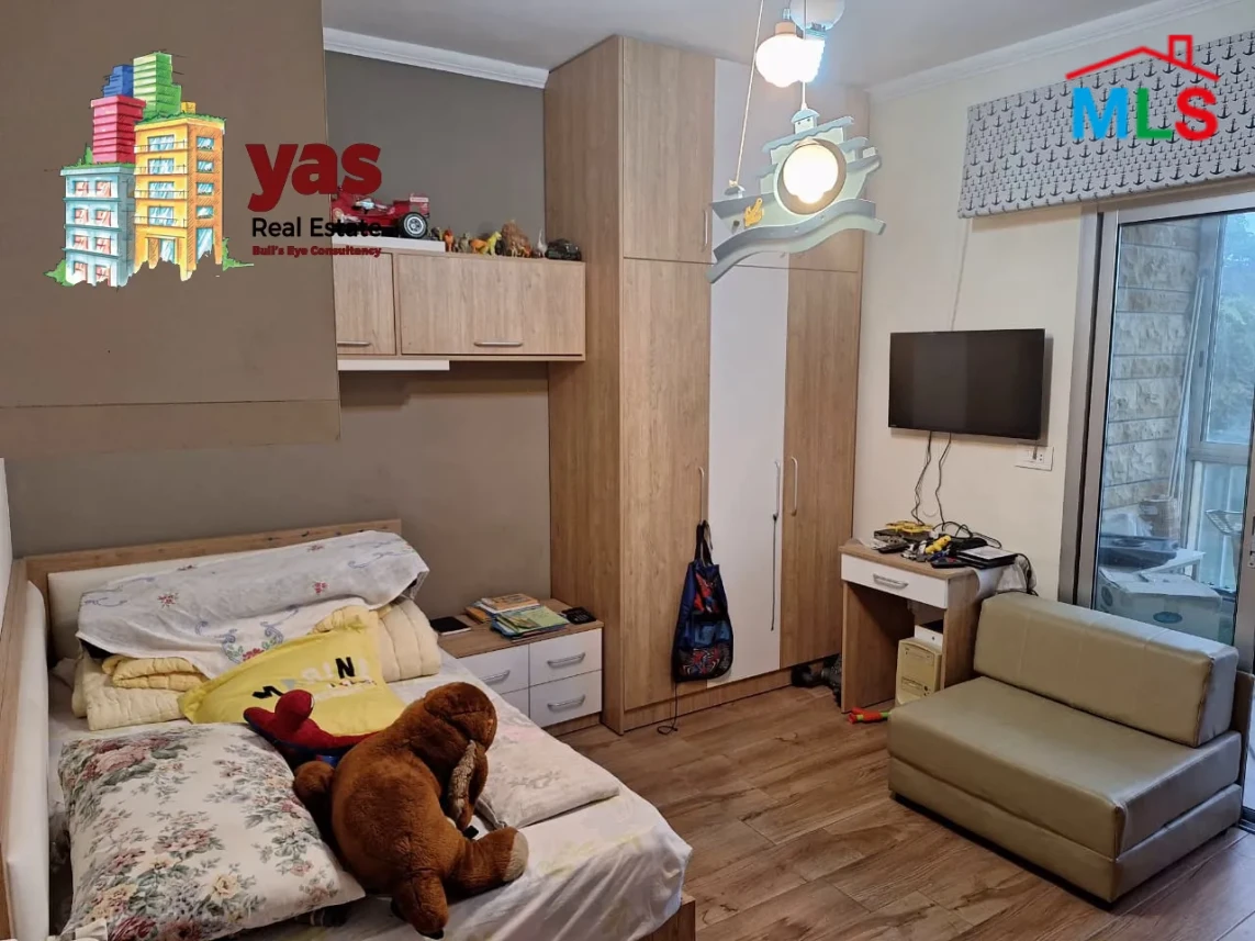 Ballouneh 205m2 | Well Maintained | Private Street | Calm Area | TO