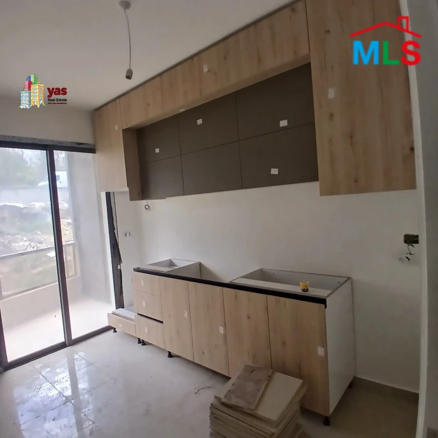 Mazraat Yachouh 110m2 | Brand New | Partial View | Calm Street | PM/EW