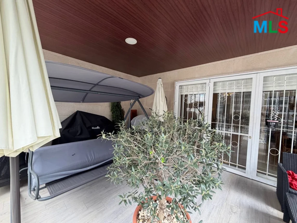 Ballouneh 240m2 | 50m2 Terrace | Prime Location | Private Entrance |WA