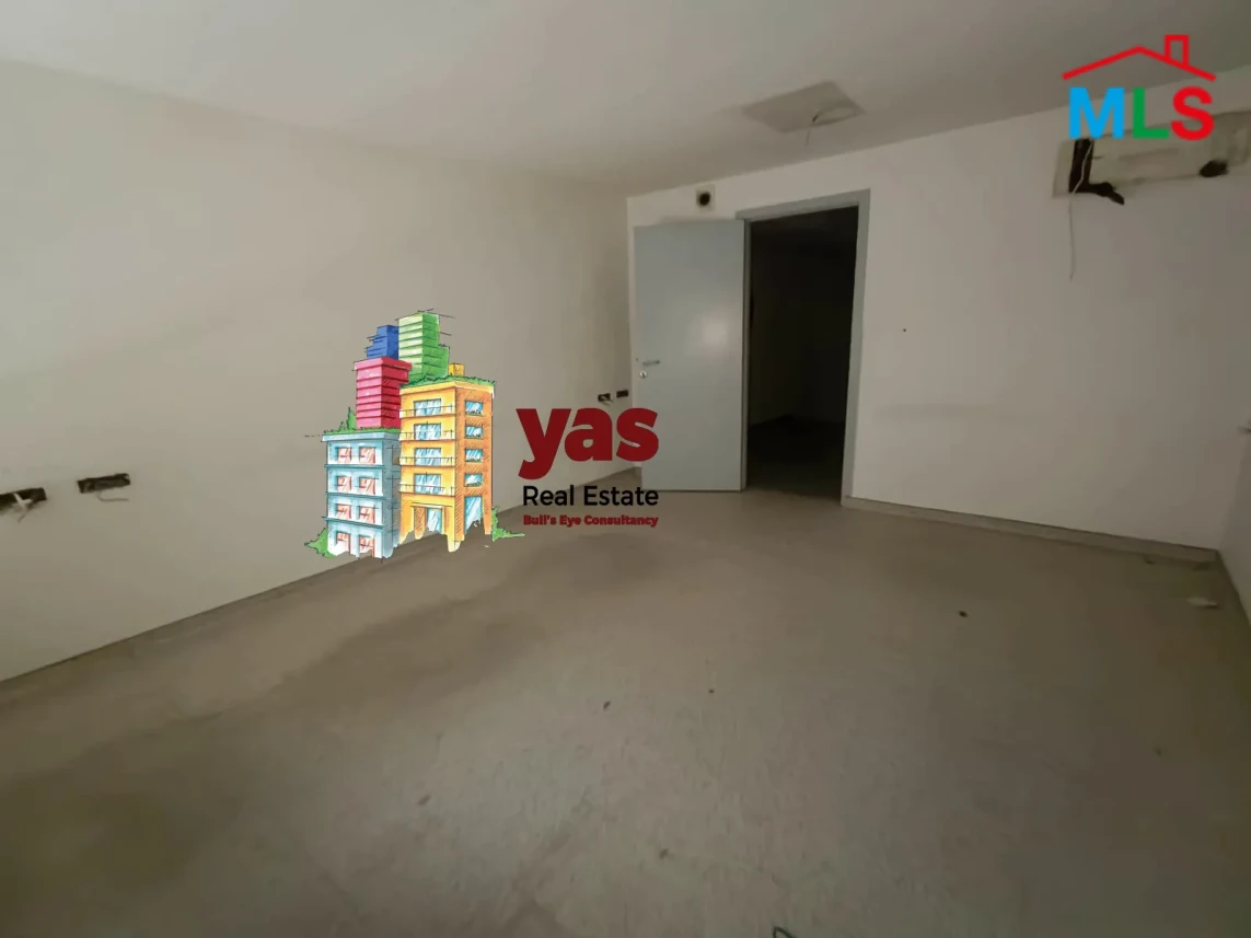 Dora 150m2 | Shop | Main Highway | Perfect Investment | AA/TYT