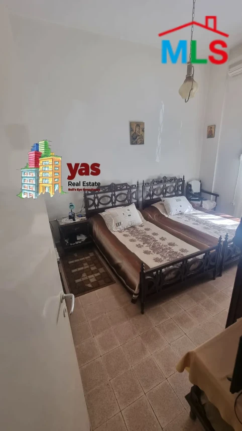 Achrafieh 135m2 | Traditional | Calm Street | Prime Location | WI