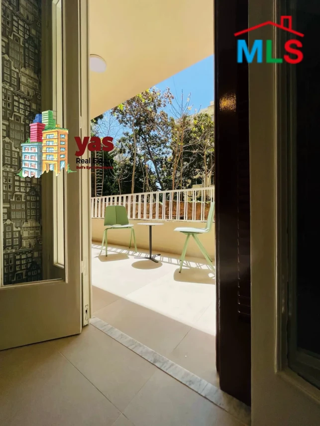 Achrafieh 110m2 | Furnished/Equipped | Classy Area | Renovated | OH