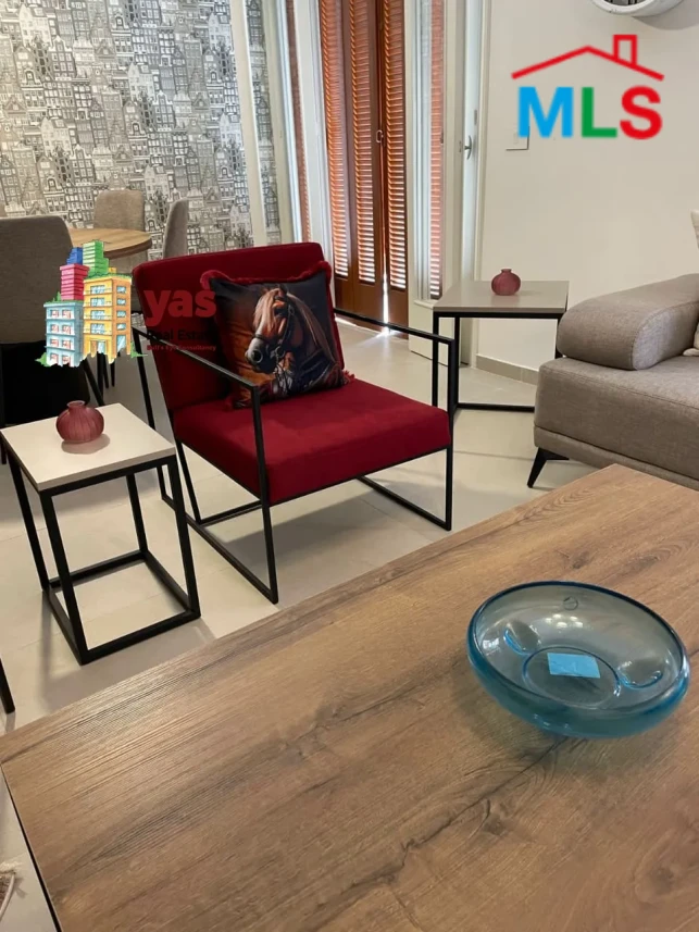 Achrafieh 110m2 | Furnished/Equipped | Classy Area | Renovated | OH