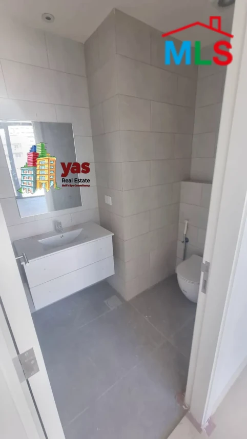 Achrafieh 170m2 | New | High Floor | Pool/Gym | WI