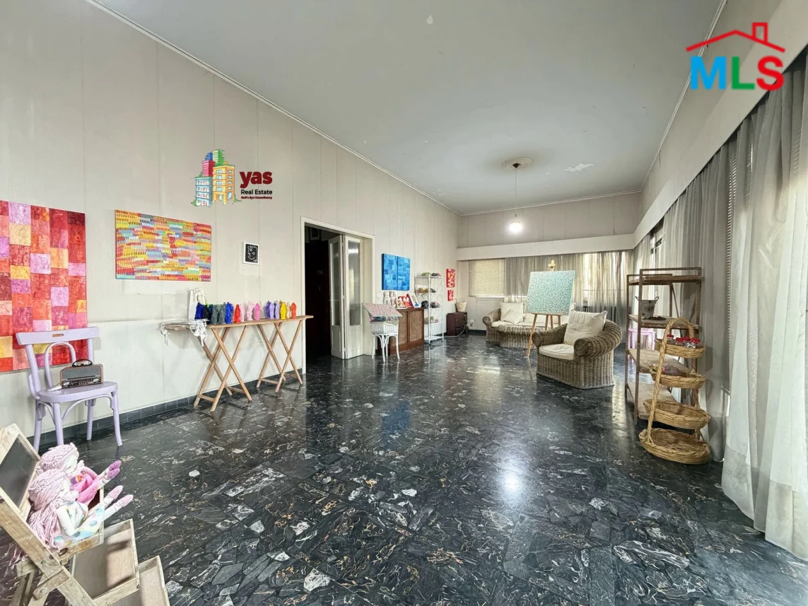 Zouk Mikael 300m2 | Generous dimensions | Quiet Street | EH/RH