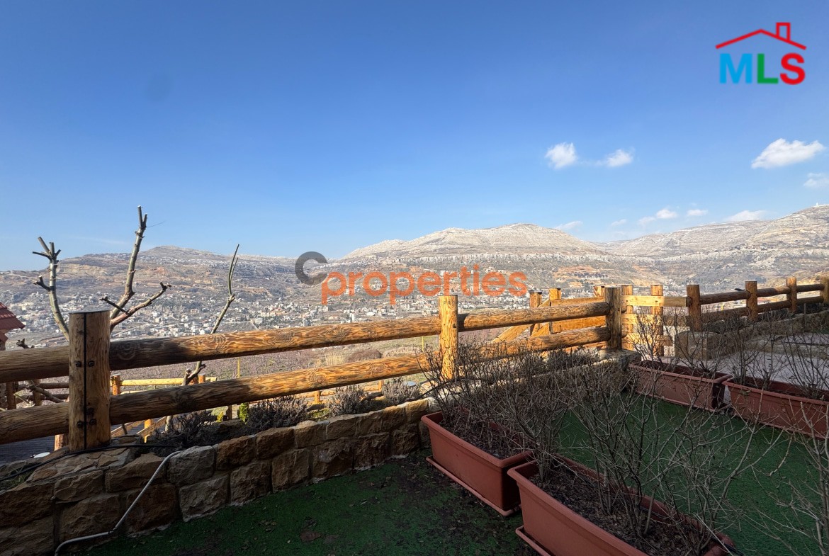 Apartment For Rent in Faqra CPES140