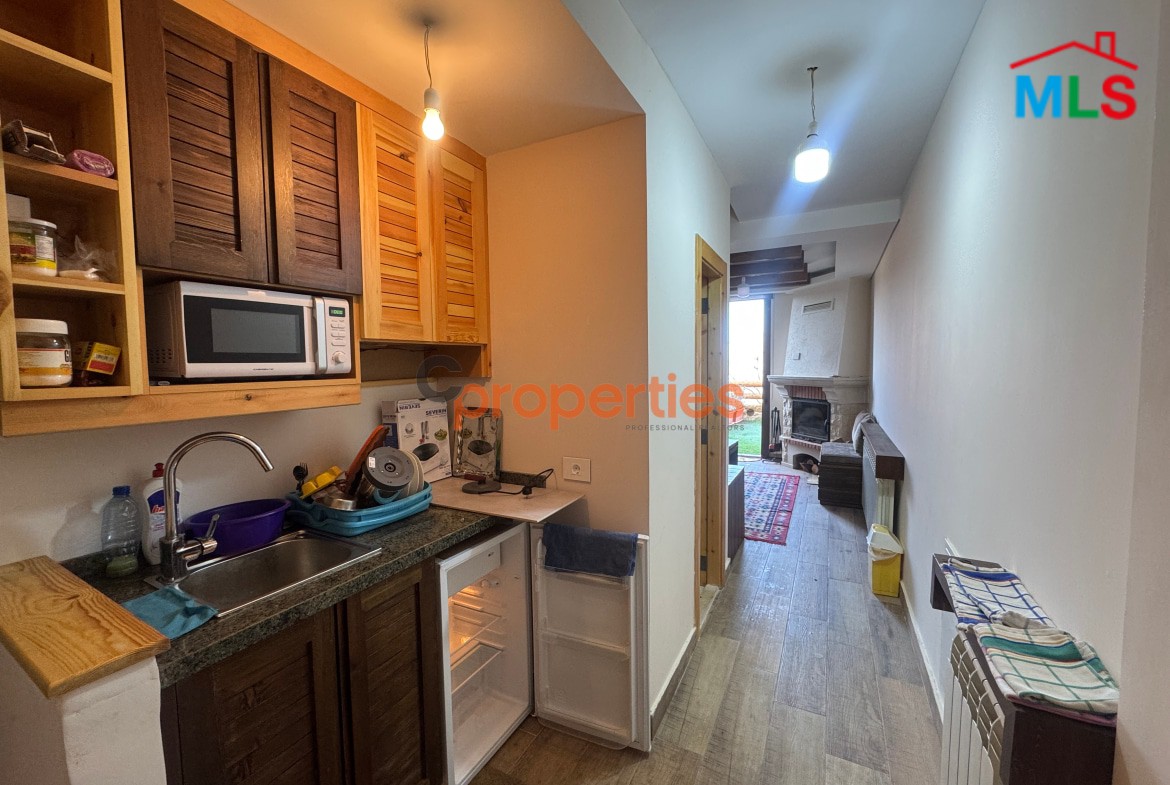 Apartment For Rent in Faqra CPES140