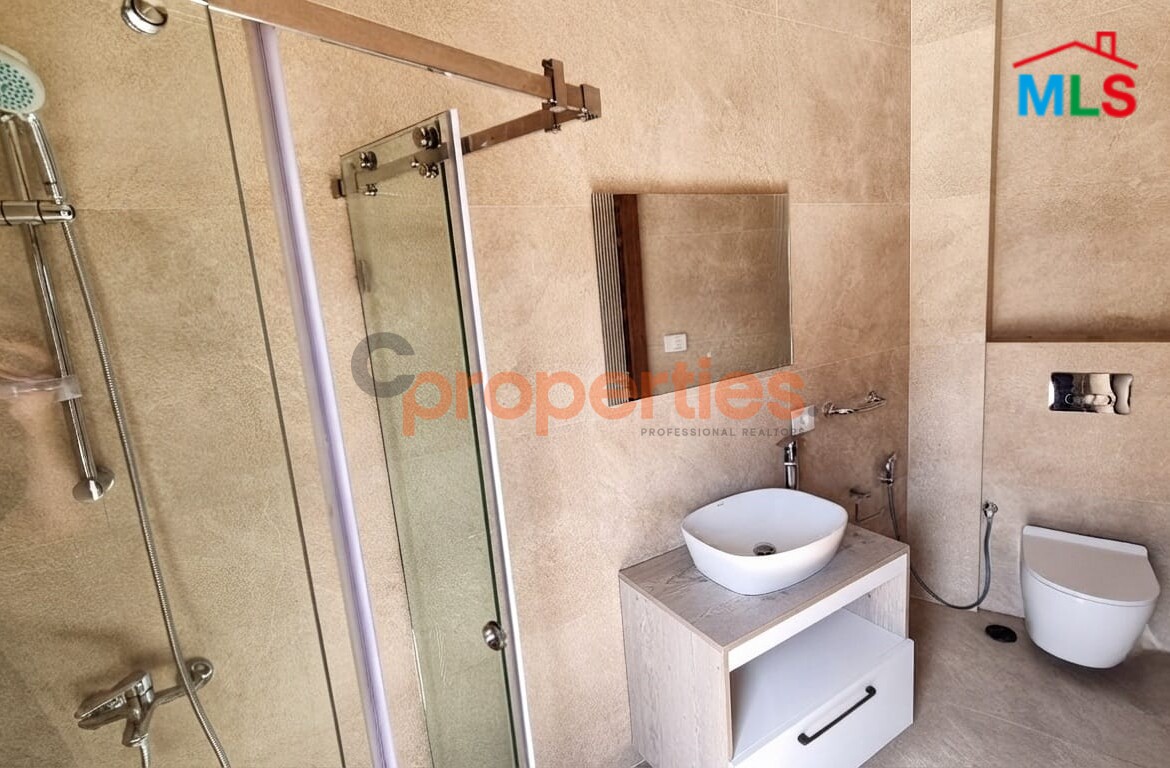 Apartment For Rent In Achrafieh - CPBMH39