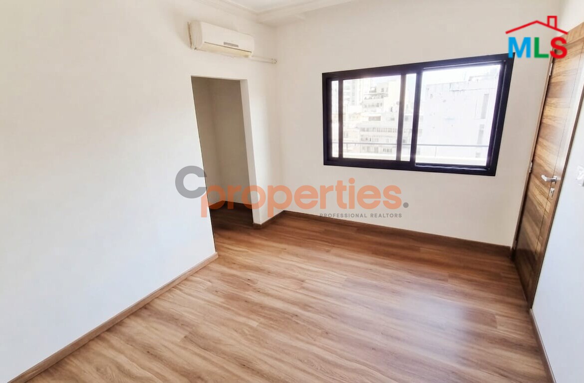 Apartment For Rent In Achrafieh - CPBMH39