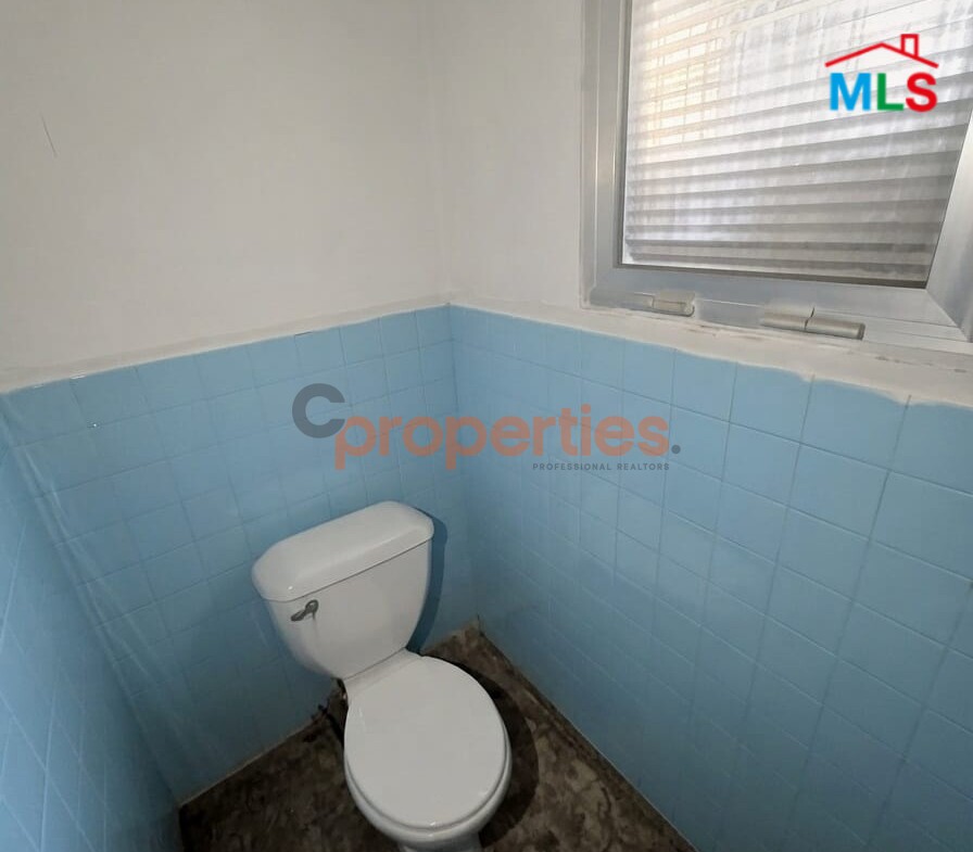 Office For Rent In Achrafieh - CPBMH37