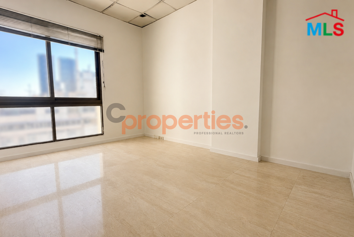 Office For Rent in Achrafieh مكتب للإيجار في الأشرفية CPES324
