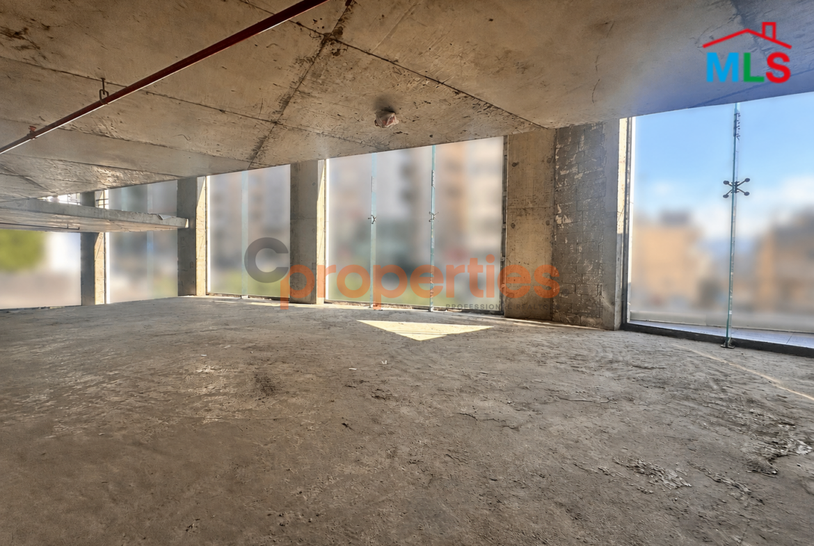 Showroom For Rent in Achrafieh معرض للبيع للإيجار في الأشرفية CPES322