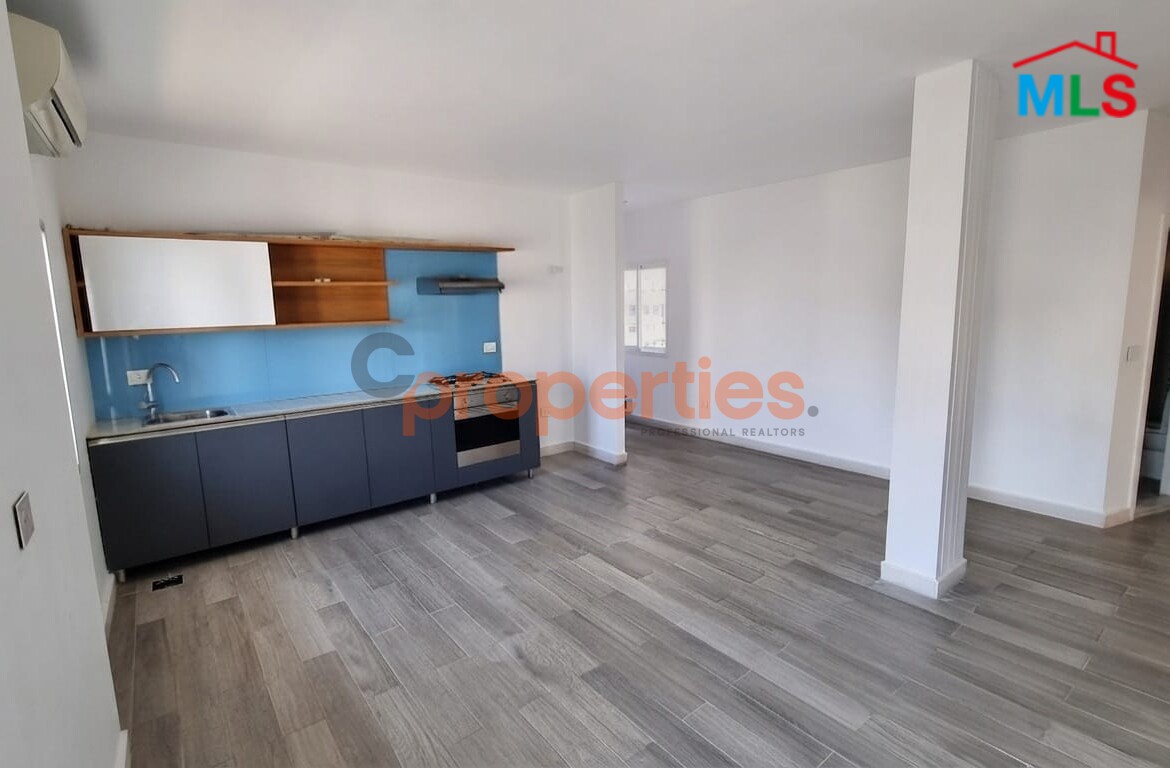 Apartment For Rent In Achrafieh - CPBMH38